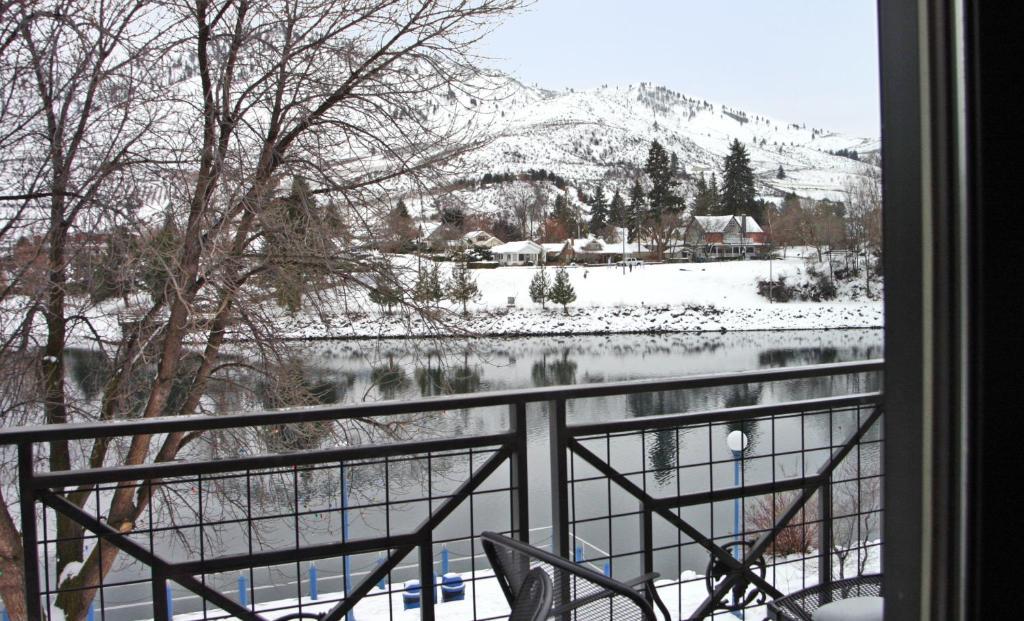 Lakeview Hotel Chelan Eksteriør bilde